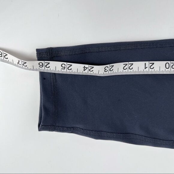 Old Navy  7/8 Gray Moto Leggings‎ Small go dry - Picture 7 of 7